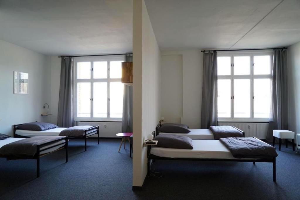 Klassmo Kulturcafe&Gaestehaus Mit Kulturwerkstatt Luckenwalde Exterior foto