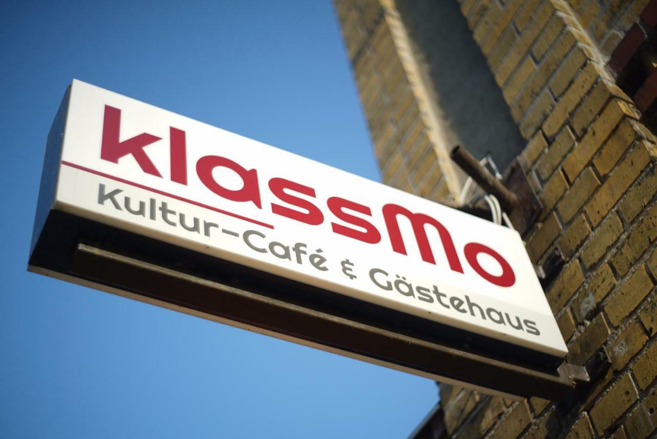 Klassmo Kulturcafe&Gaestehaus Mit Kulturwerkstatt Luckenwalde Exterior foto